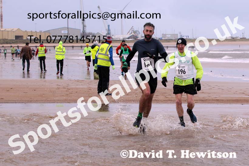 The 2021 Blyth Sands Race, December 5th. Photo: David T. Hewitson/Sports for All Pics
